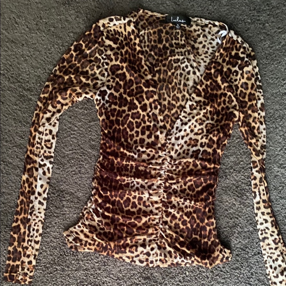 Lulus cheetah top